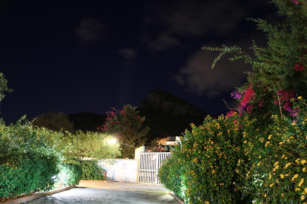 Casa Vacanze Al Ma Gi Villa Кастеламаре дел Голфо Стая снимка