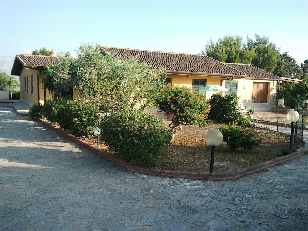 Casa Vacanze Al Ma Gi Villa Кастеламаре дел Голфо Екстериор снимка