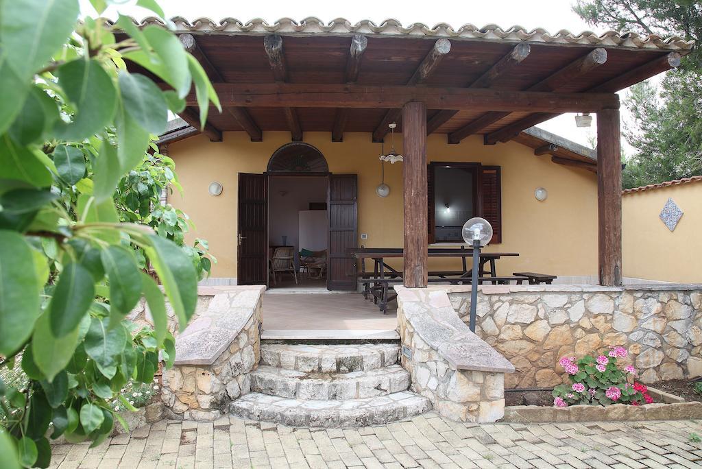Casa Vacanze Al Ma Gi Villa Кастеламаре дел Голфо Екстериор снимка